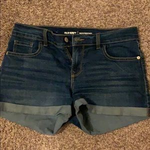 Old navy boyfriend shorts